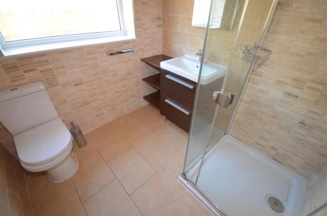 showerrm.JPG