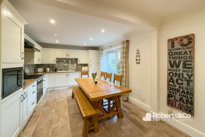 Dining Kitchen