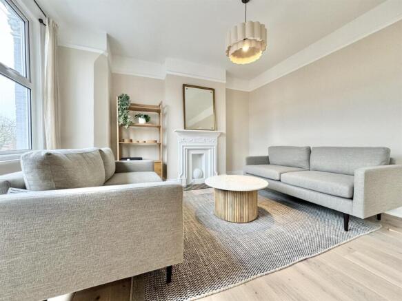 New 2 bedroom Flat to Rent  in N22