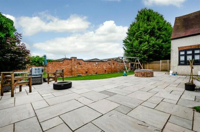 Courtyard Garden
