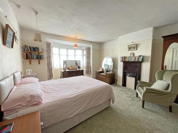 Venn grove 39 bed 1 for inside.....jpg
