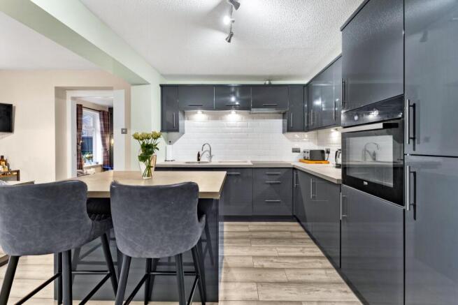 Photograph 3
