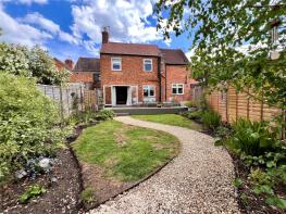 27, Old Post Office Lane, Evesham WR11 7XF