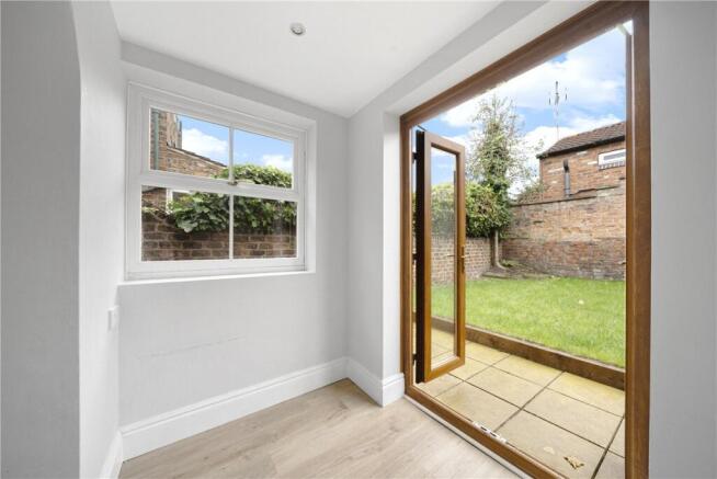 4 bed Terraced for sale Image 7