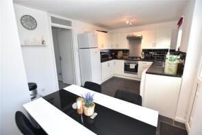 7, Taylors Close, Seacroft, Leeds LS14 6JA