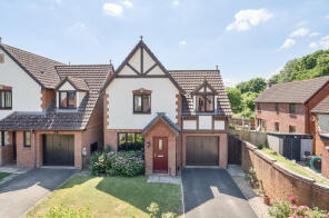 9, Slewton Crescent, Exeter EX5 2QA