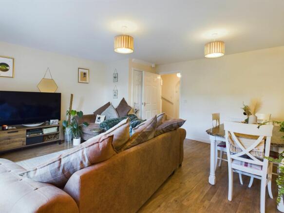 Sitting/Dining Room