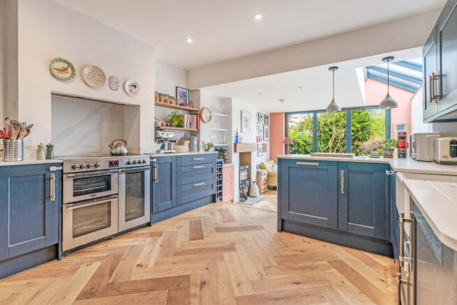 Kitchen/family Room