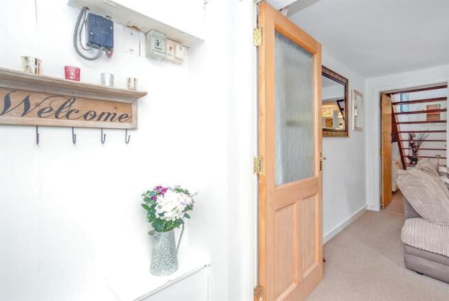 Entrance Porch 2.jpg