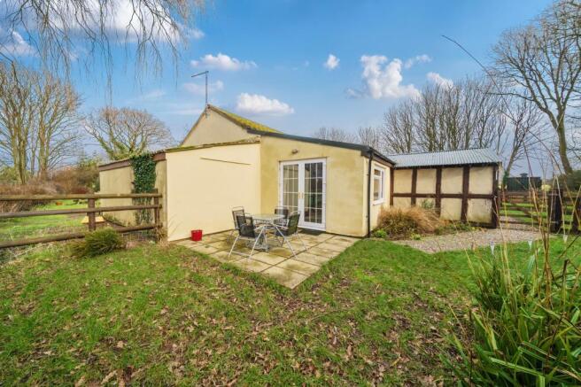 Annexe Outside View