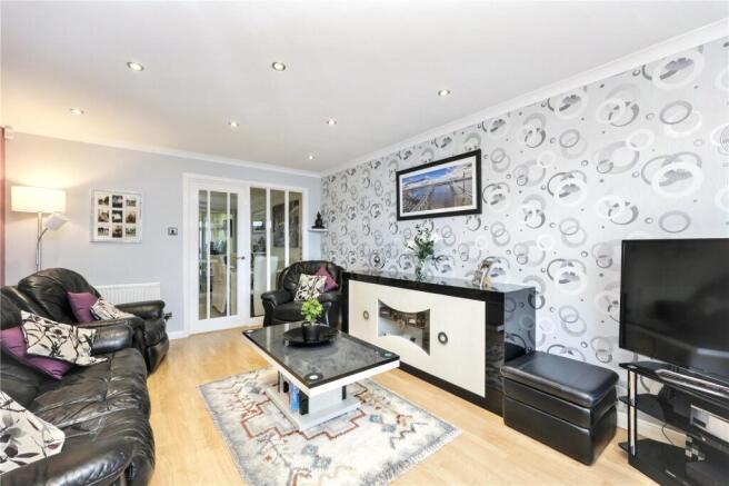 The Bridges, Dalgety Bay, Dunfermline, Fife, KY11 photo 5