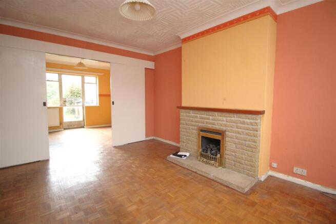 living room 1.JPG