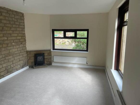 2 Watson Close,Oxenh