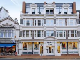 Flat 3, 11 Forbury View, Blagrave Street, Reading RG1 1PJ