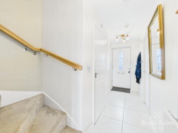 4 bed Semi-Detached for sale Image 10