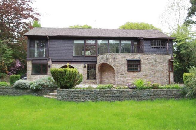 rear cameo house
