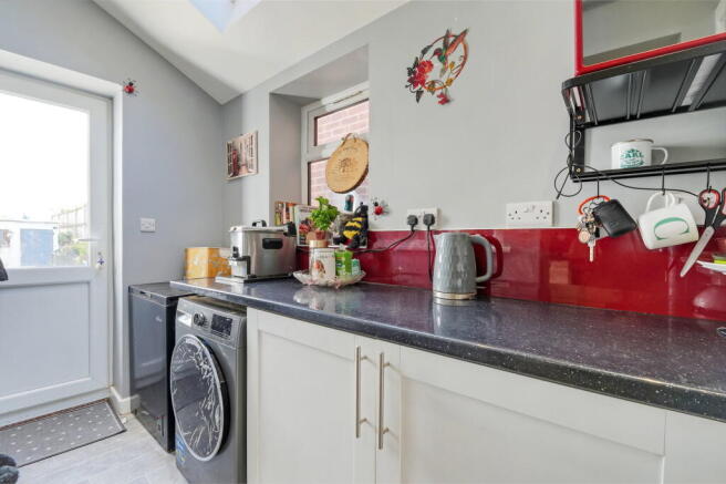 Staniforth Avenue, Eckington photo 4