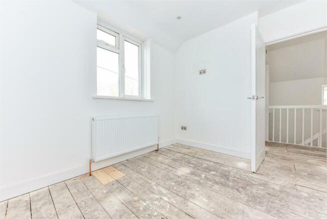 Bedroom to Hall.jpg