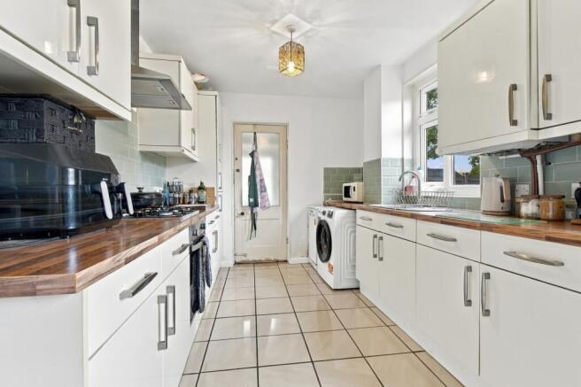 Kitchen (2)
