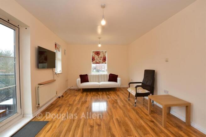 Lounge/Kitchen /Dining Room