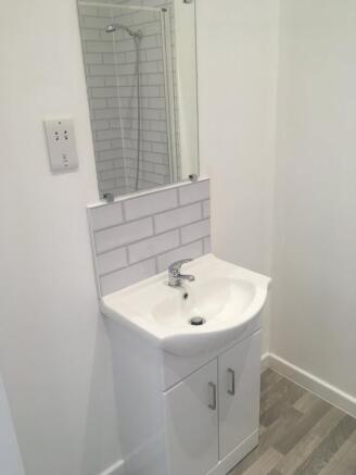 1 bed Apartment to rent Image 12