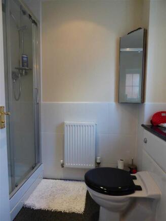 EN-SUITE VIEW 2
