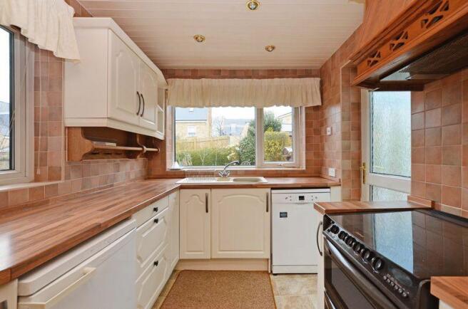 Fitted Kitchen