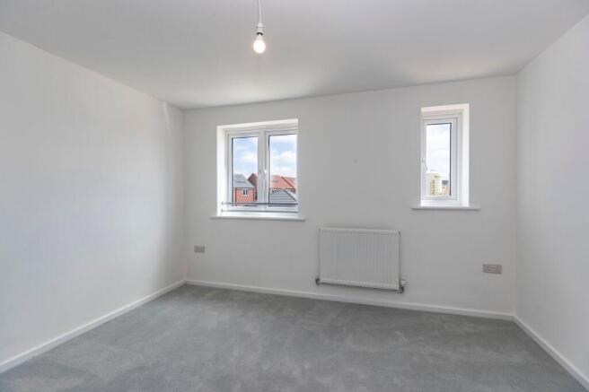 3 bed End of Terrace to rent Image 8