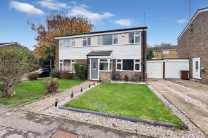 87, Silverspot Close, Rainham, Gillingham ME8 8JT