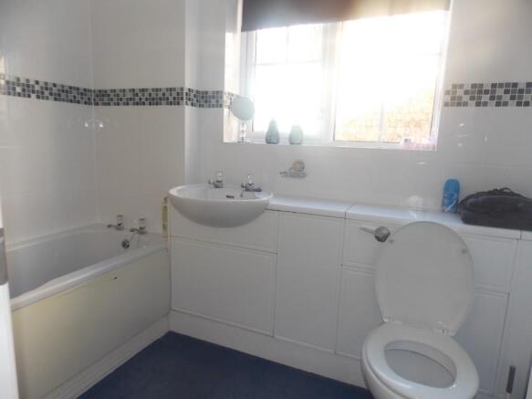 Family bathroom 