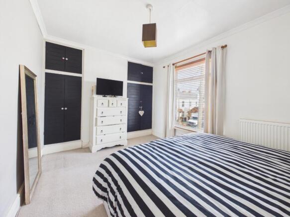 3 bed Semi-Detached for sale Image 7