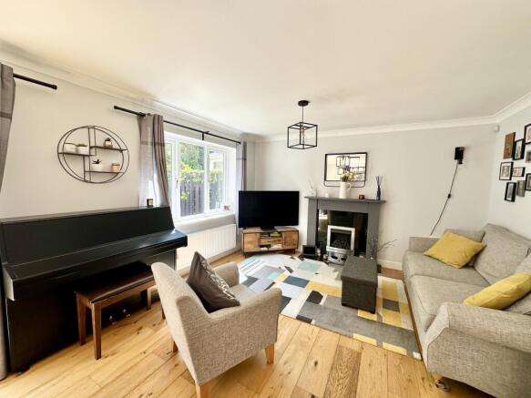 3 bed Detached for sale Image 8