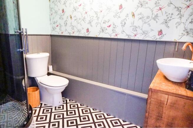 En-suite Shower Room
