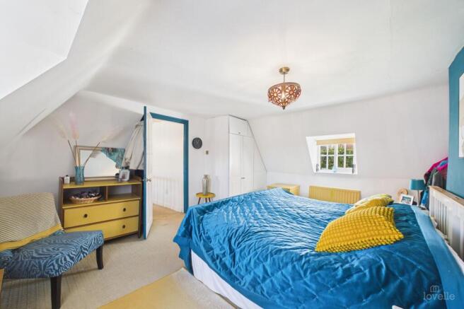 2 bed Semi-Detached for sale Image 10