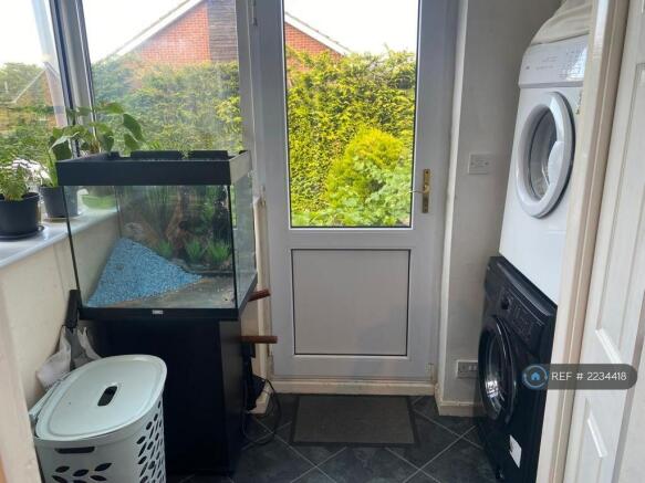 Photo 2: Utility Room