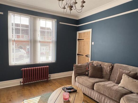 3 bed Semi-Detached for sale Image 5
