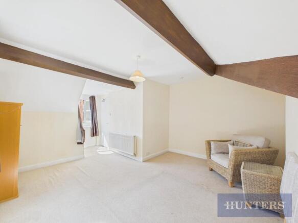 2 bed Flat for sale Image 12
