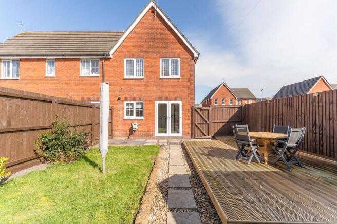 Tenby Close, Newport, NP10 photo 4