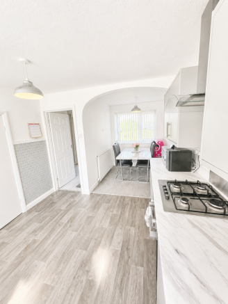 3 bed Terraced for sale Image 4