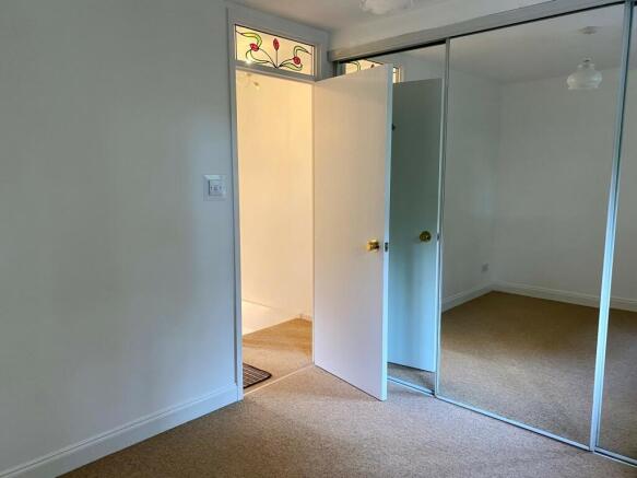 Bedroom 2 (2)