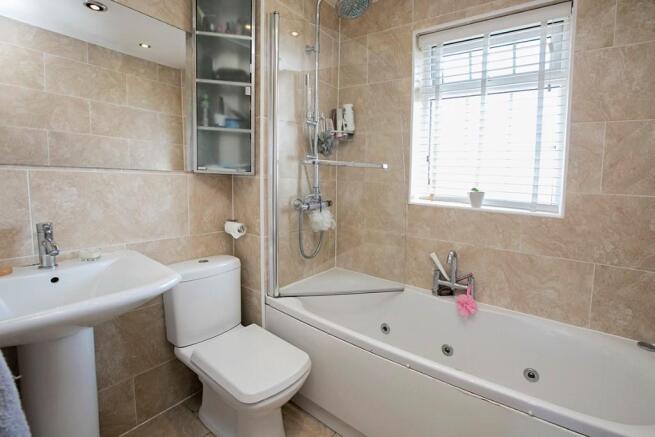 Family bathroom