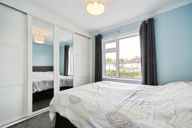 3 bed Semi-Detached for sale Image 10
