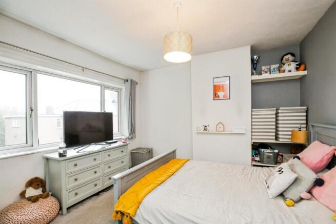 2 bed Semi-Detached for sale Image 9