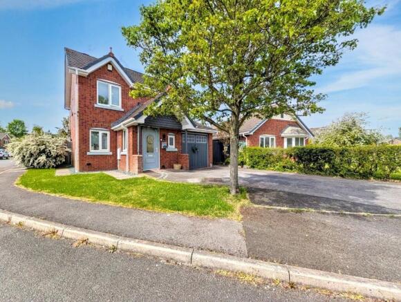 3-bed detached on Hazelgrove, Seaton, Workington, CA14 1QU, £250,000