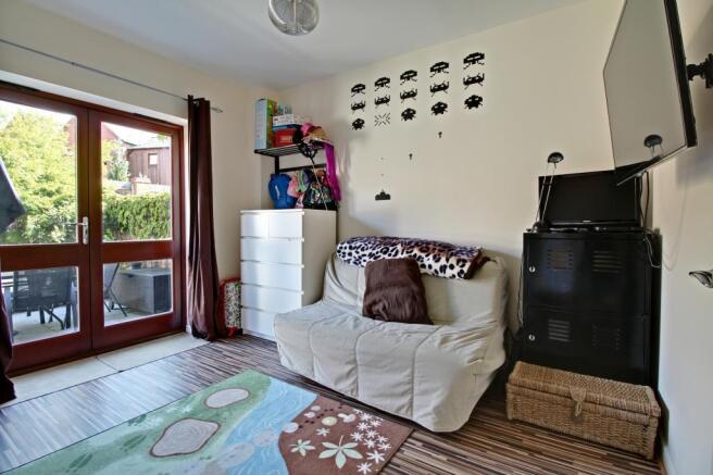 Bedroom 3 (Double)