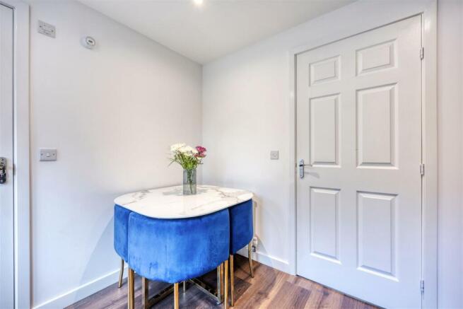 41_GRESHAM_DRIVE_KIRKINTILLOCH_010.JPEG
