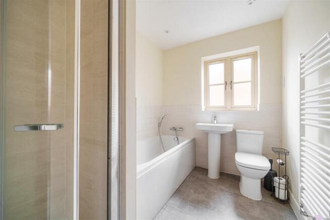 35 Blakenhall Drive