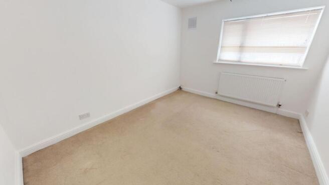 2 bed Semi-Detached for sale Image 8