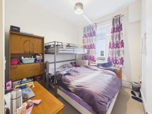 CAM03062G0-PR0230-STILL002