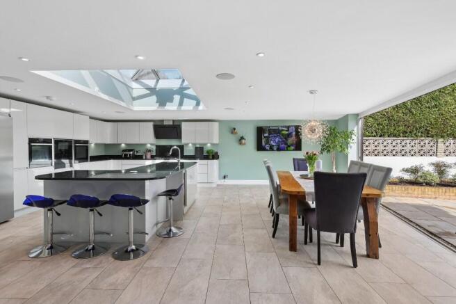 Kitchen breakfast rm